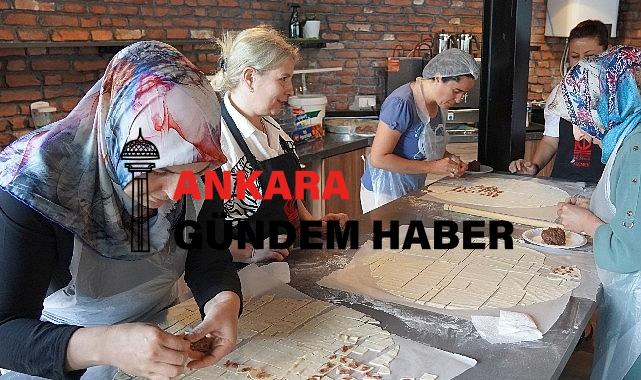 Ödüllü mantı bükme yarışması Keçiören’de düzenlendi