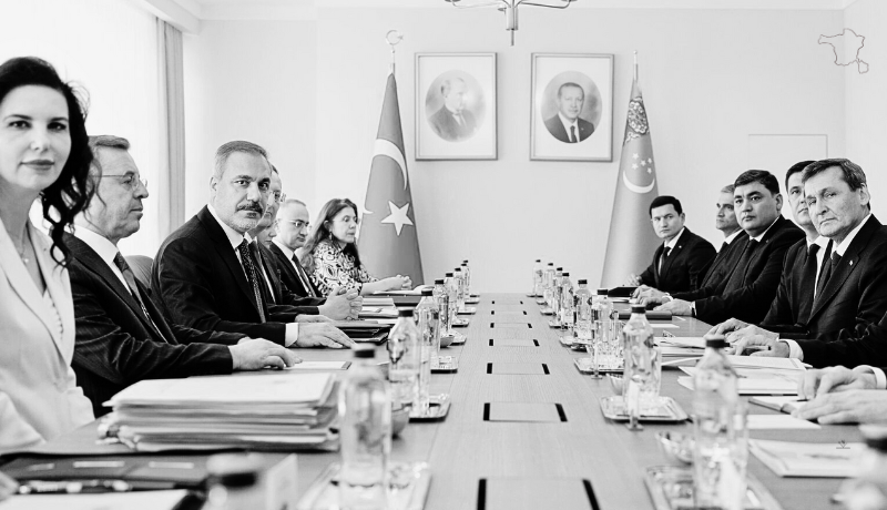 Türkiye ve Türkmenistan Ekonomik İş Birliğinde Yeni Dönem: Ticaret Hedefi Konuldu!