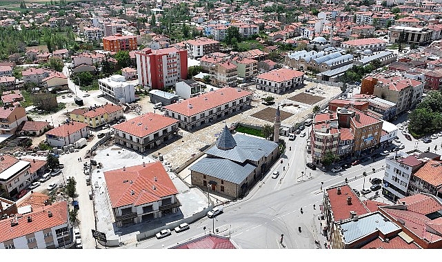 Güngör Coşkun’dan Yeni Karadeniz Şarkısı: ‘Yana Yana’ Yayında!