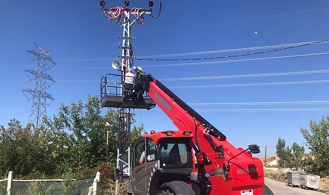 Yol ve Çevre Düzenlemeleri Sürüyor